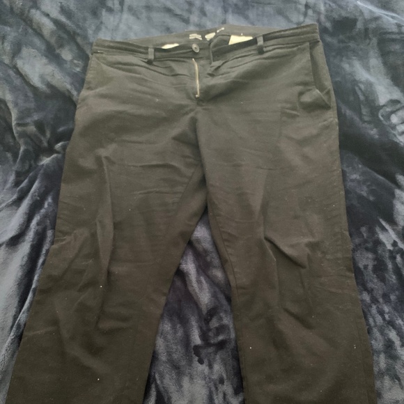 Slim Ultimate Built-In Flex Khakis - Picture 1 of 2